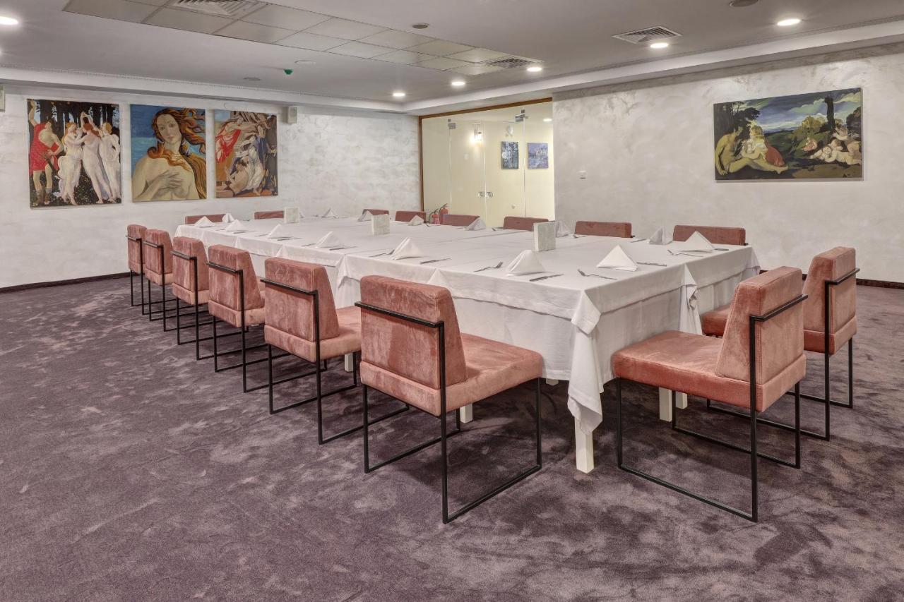 Hotel Continental Sables d'or Extérieur photo