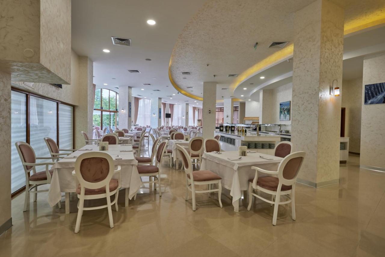 Hotel Continental Sables d'or Extérieur photo