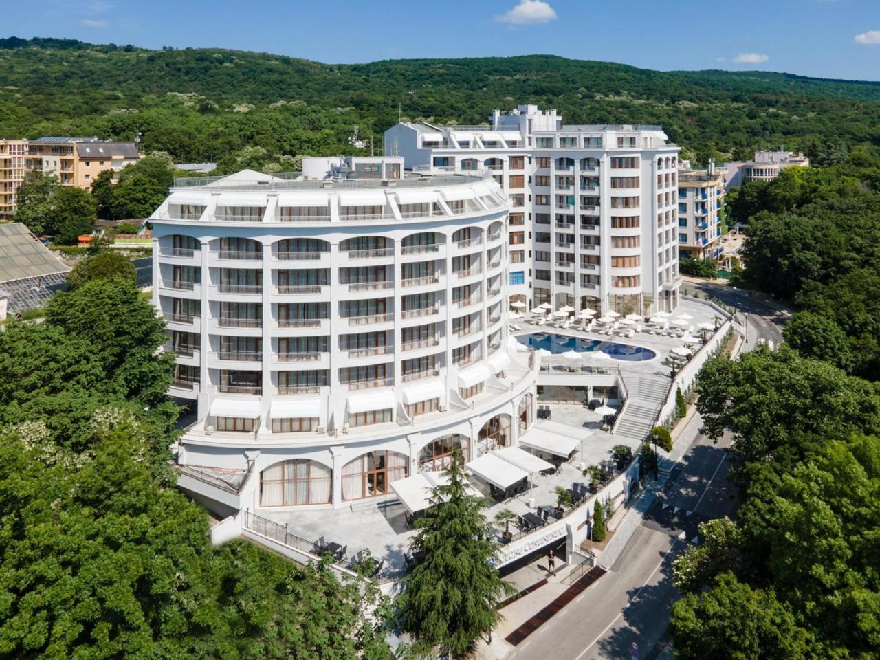 Hotel Continental Sables d'or Extérieur photo